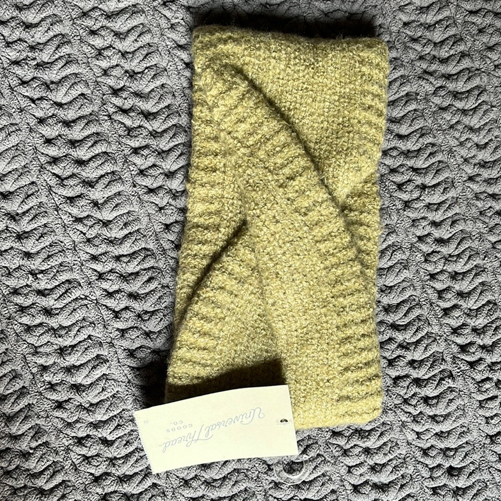 Super soft ear warmer for winter